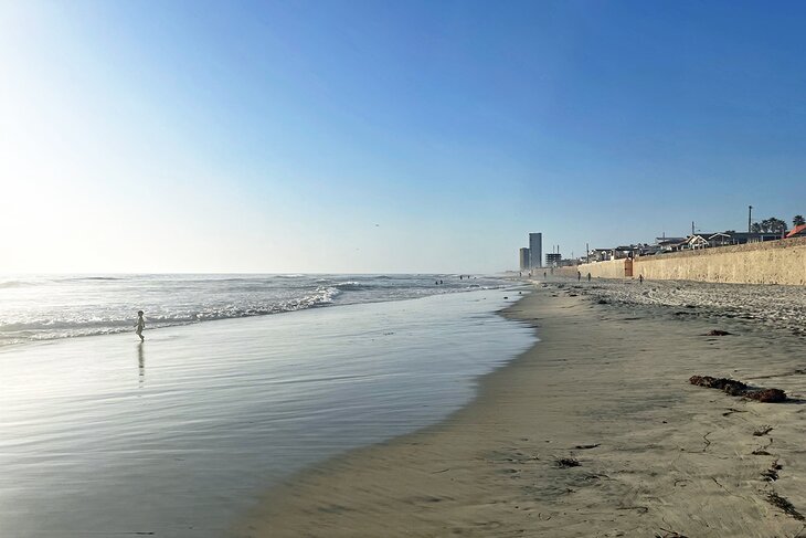 Bãi biển ở Rosarito